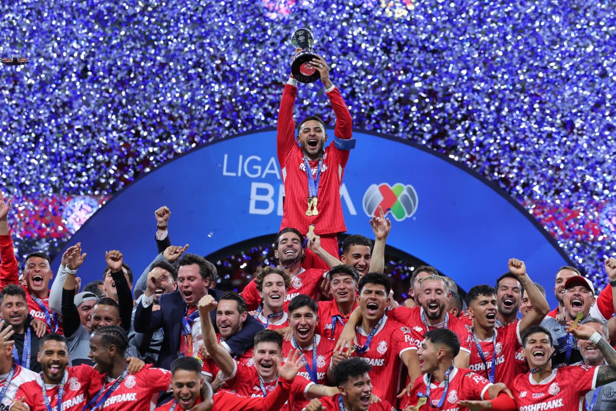 TOLUCA ES BICAMPEÓN DEL FUTBOL MEXICANO Y ALCANZA 12 TÍTULOS DE LIGA MX