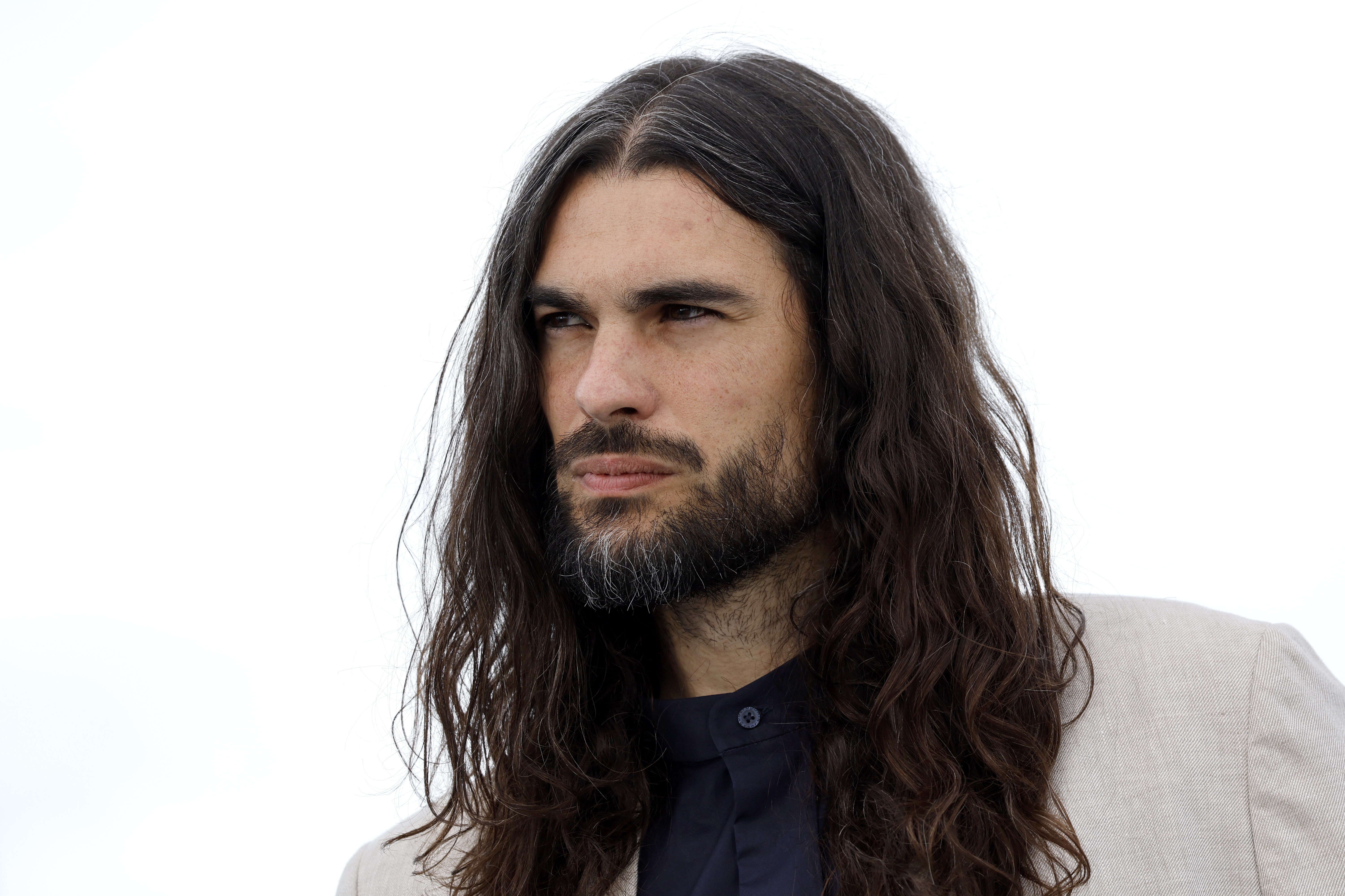 Oliver Laxe, entre la humildad y la creación: “Soy un escultor; no me veo ganando un Óscar”