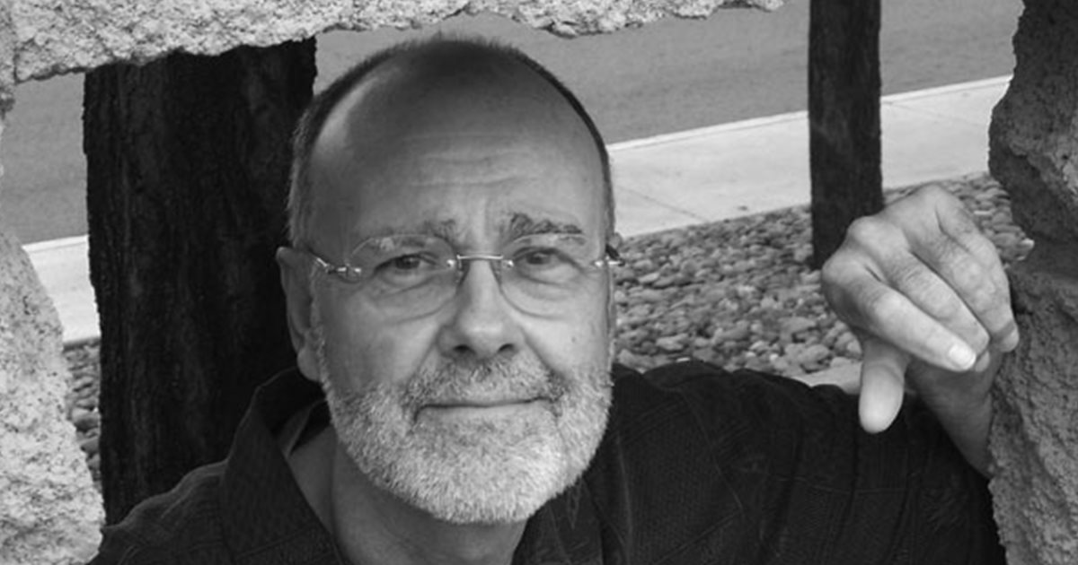MUERE EL ESCRITOR ESTADOUNIDENSE JAMES SALLIS A LOS 81 AÑOS