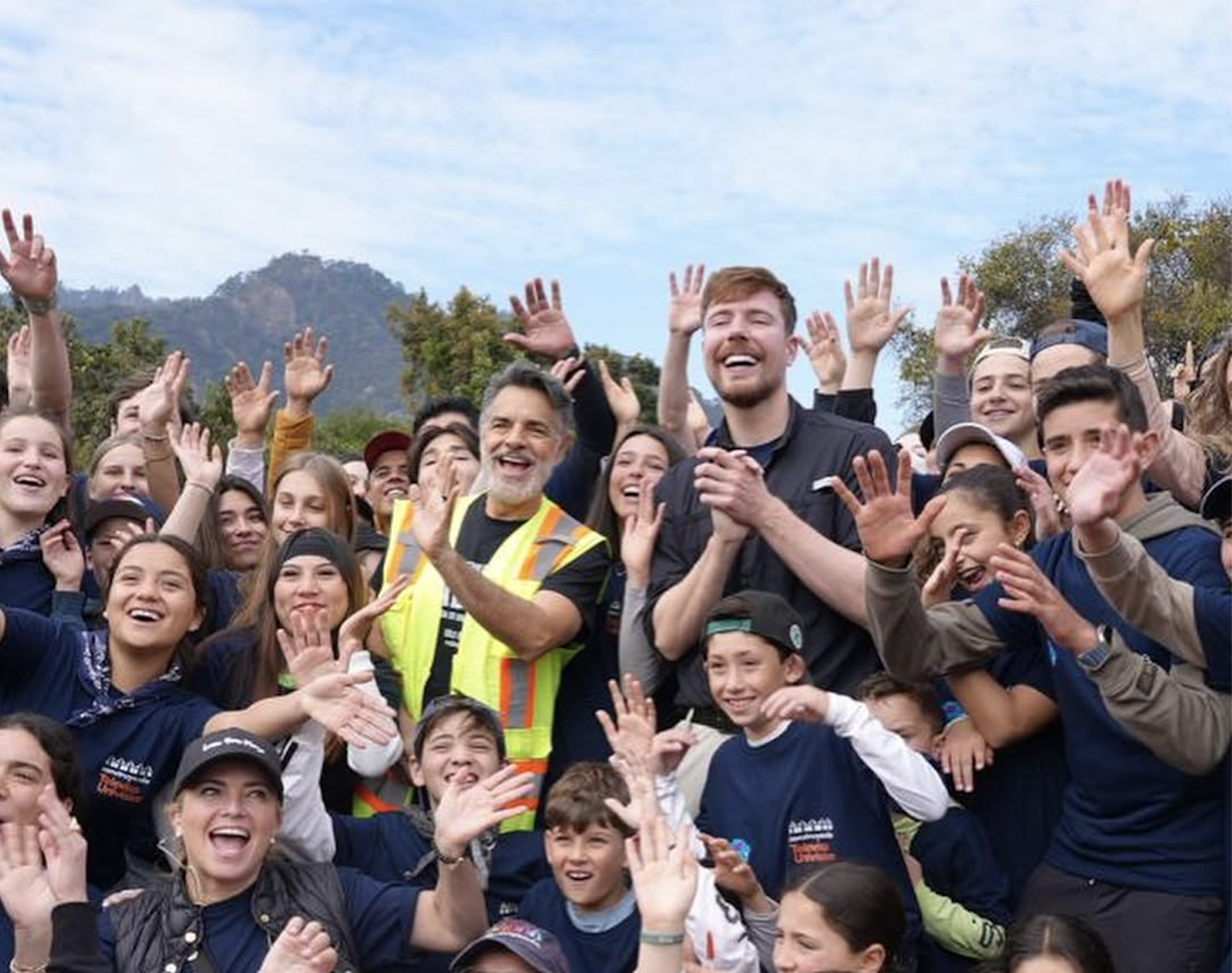 MRBEAST Y EUGENIO DERBEZ IMPULSAN PROYECTO EDUCATIVO EN EL ESTADO DE MÉXICO