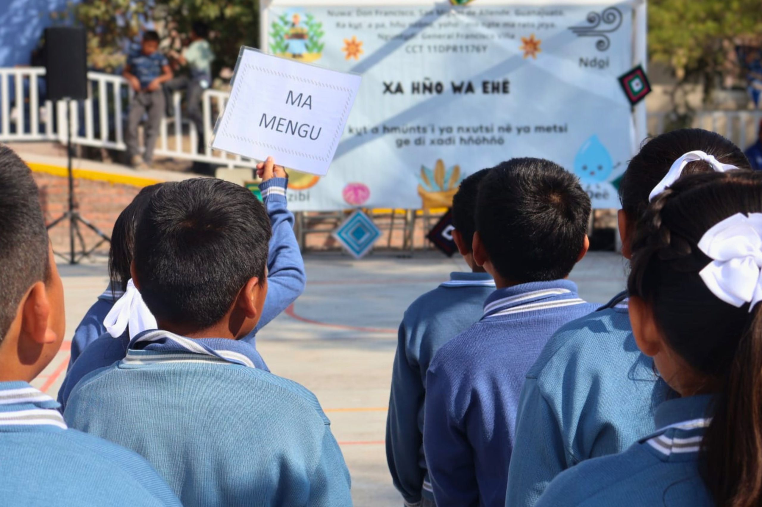 NIÑAS Y NIÑOS FORTALECEN EL HÑÖHÑÖ DESDE LAS AULAS EN ENCUENTRO REGIONAL EDUCATIVO