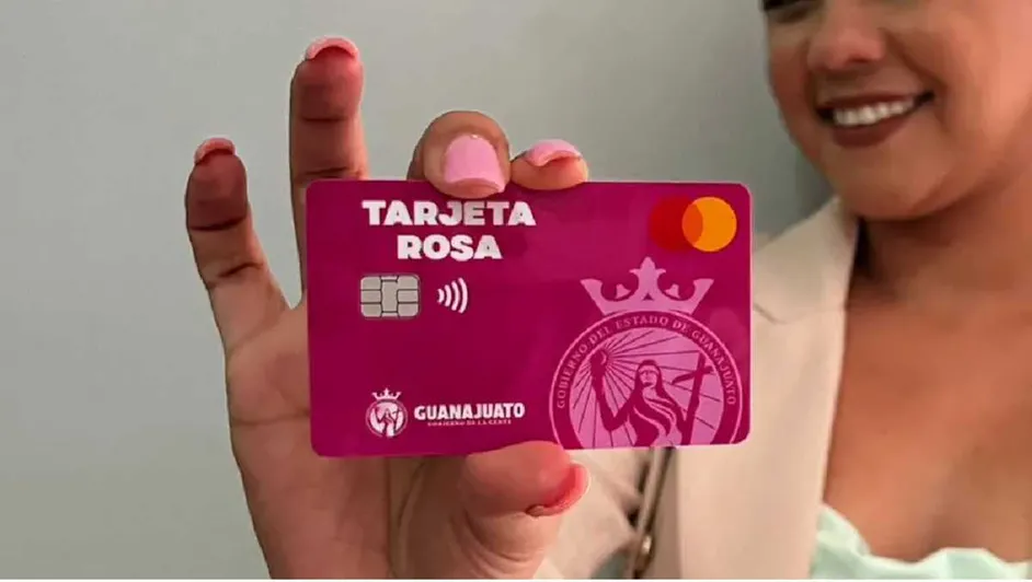 ARRANCA ENTREGA DE LA TARJETA ROSA EN GUANAJUATO Y SUMA NUEVOS BENEFICIOS