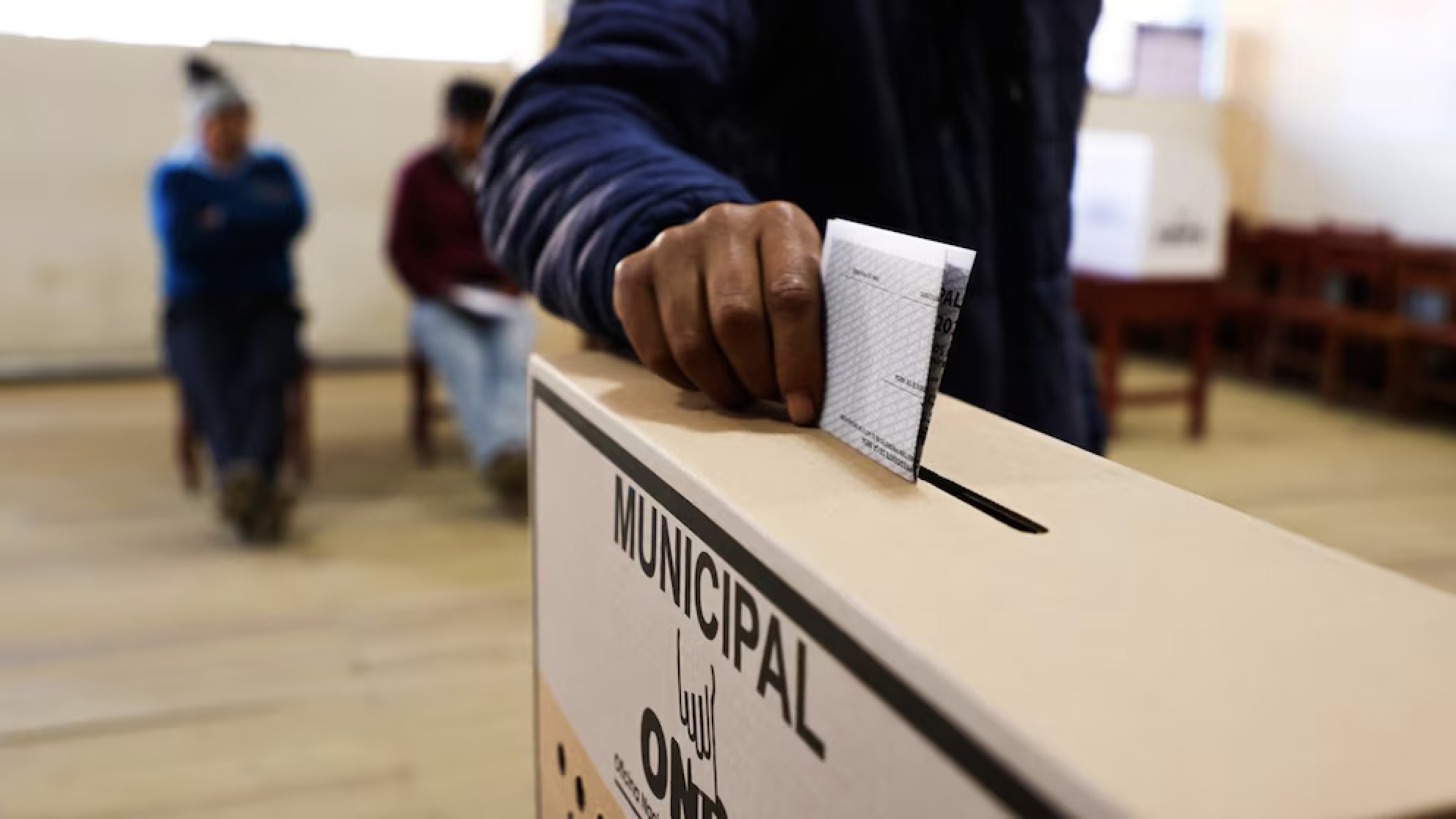 ELECCIONES EN PERÚ: ENCUESTAS PERFILAN A LOS CANDIDATOS FAVORITOS