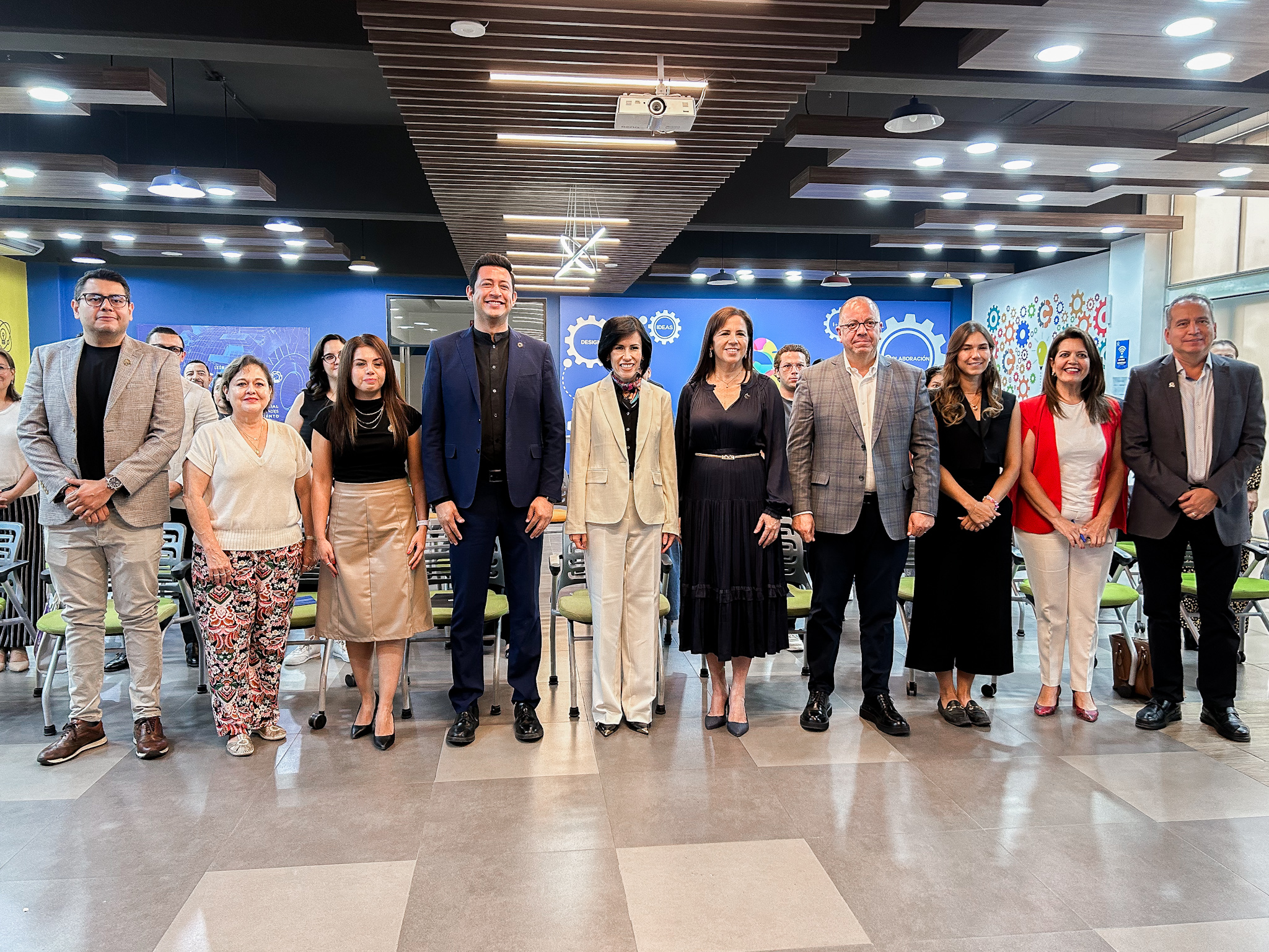 EMPRESARIOS Y ASOCIACIONES CIVILES UNEN FUERZAS EN “TOCANDO CORAZONES”