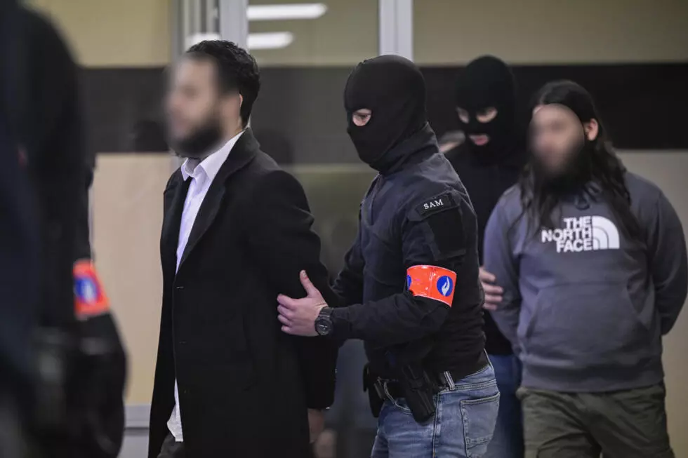 CONDENAN A CADENA PERPETUA A YIHADISTA POR ASESINATO EN AUSTRIA
